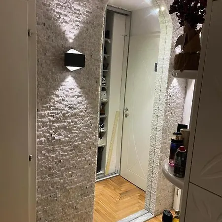 Апартаменти Center